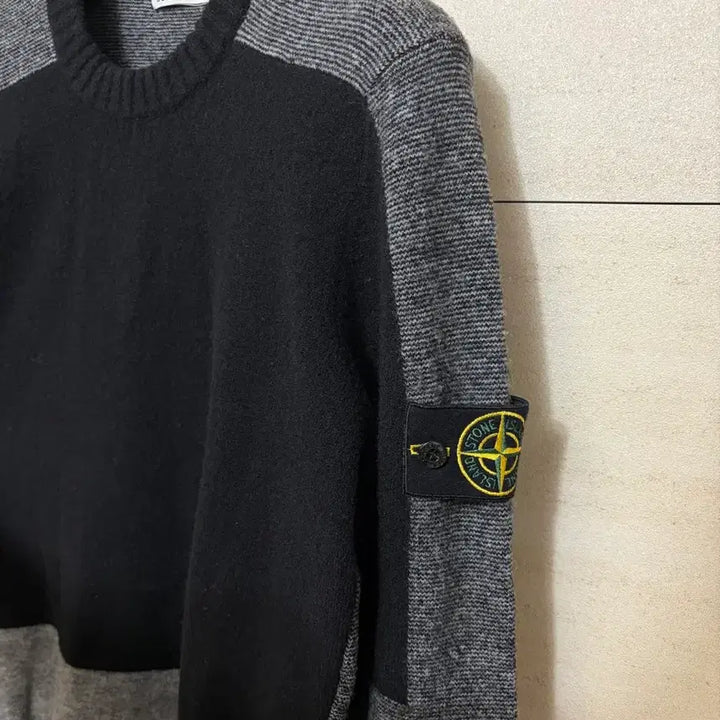 [BUNJANG] Stone Island Color Block Blend Knit / 백화점판)스톤아일랜드 컬러블록 블렌드 니트 M