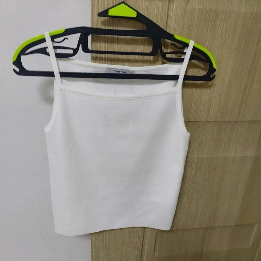 [BUNJANG] Eight Seconds White Sleeveless Top S (85) / 새상품 에잇세컨즈 끈나시 S(85)
