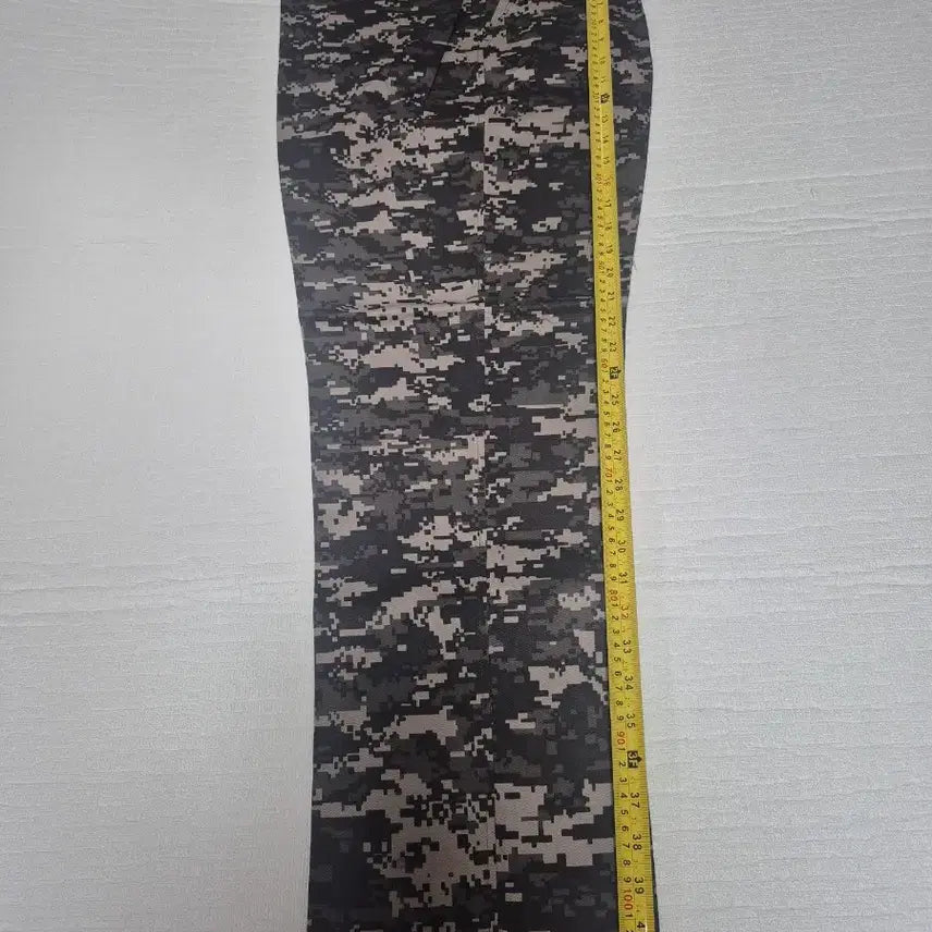 [BUNJANG] Military Cargo Pants Size 38 (New) / 밀리터리바지 38사이즈(새상품)