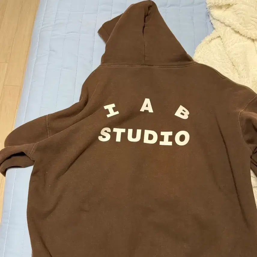 [BUNJANG] IAB STUDIO Hoodie Brown XL / 아이앱스튜디오 후드티 브라운 XL