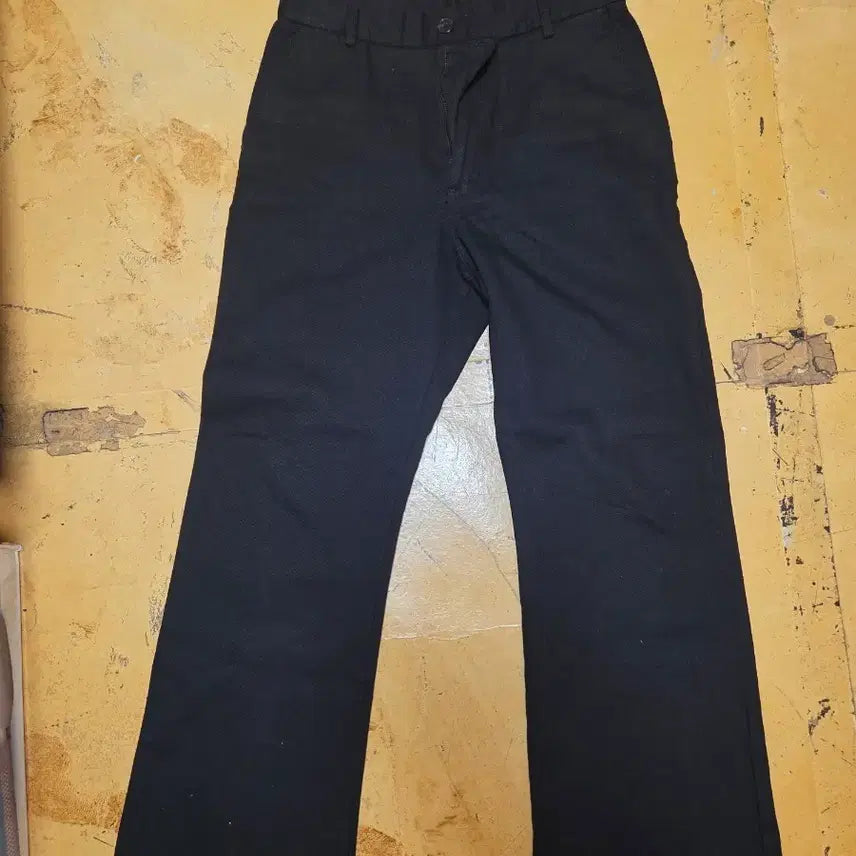 [BUNJANG] ZARA Flare Pants Bundle Set (Black &amp; White) / ZARA 플레어 팬츠 (화이트 부츠컷)