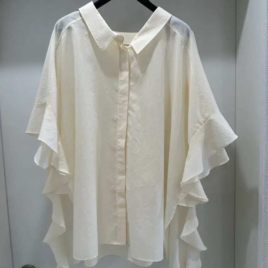 [BUNJANG] System Cream Collar Blouse / 시스템 크림칼라 블라우스