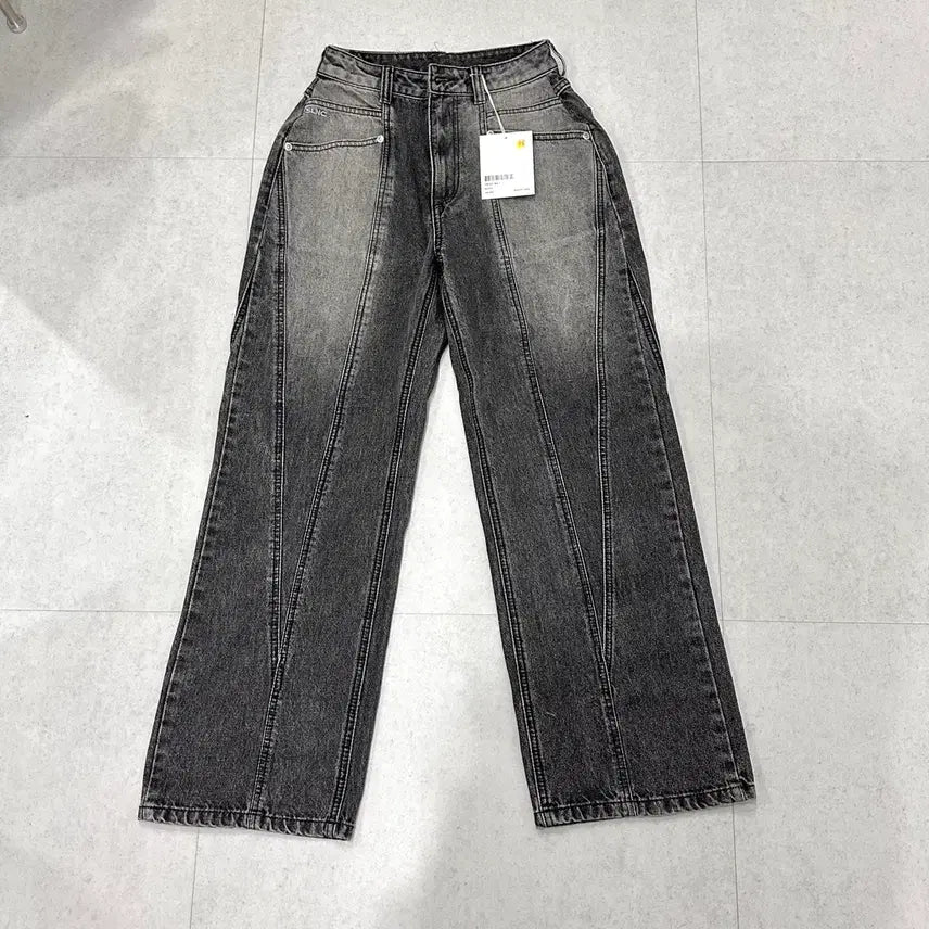 [SOLD OUT] 인사일런스 디바이드 데님 3 블랙 xs (새상품)