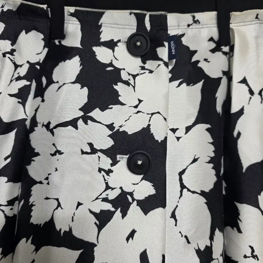 [BUNJANG] Munn Flower Pattern Long Skirt Size 36 / munn 뮌 플라워 패턴 롱 스커트 36