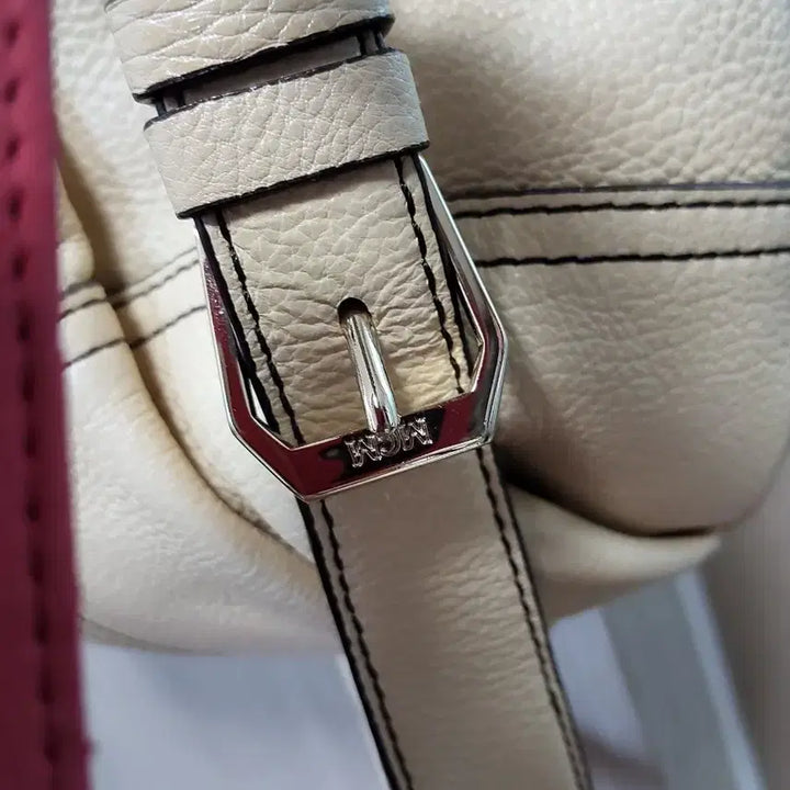 [BUNJANG] MCM Shoulder Bag / MCM 숄더백 성주택 있어요
