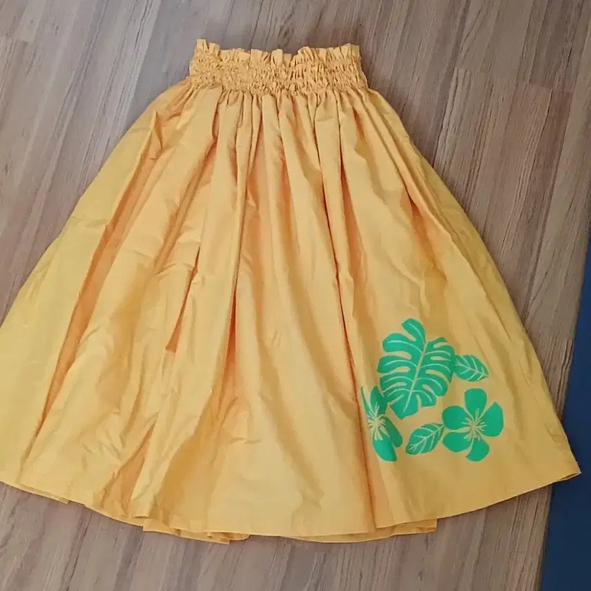[BUNJANG] Hawaiian Hula Skirt - Yellow Leaf Pattern / 파우스커트