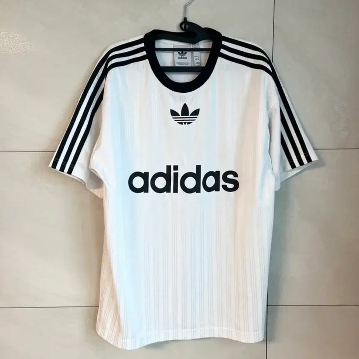 [BUNJANG] Adidas Adicolor Firebird Short Sleeve T-Shirt / 아디다스 파이어버드 아디컬러 반팔 티셔츠 [L]