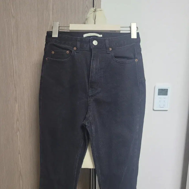[BUNJANG] InstantFunk Black Bootcut Jeans / 인스턴트펑크 블랙 부츠컷 청바지