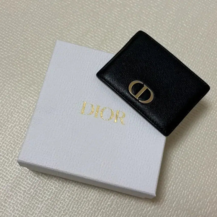 [BUNJANG] Dior Montaigne Card Holder / 디올 몽테인 카드지갑