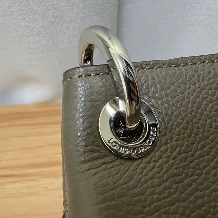 [BUNJANG] Louis Quatorze Handbag / 루이까또즈 백