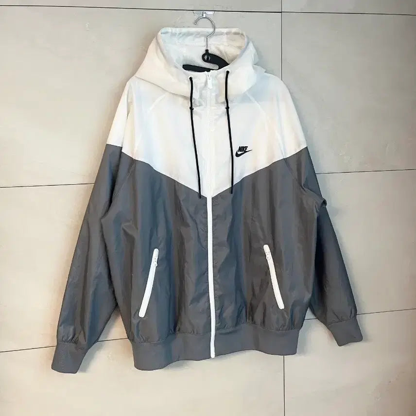 [BUNJANG] Nike Windrunner Jacket Size L / 나이키 윈드러너 바람막이 [L]
