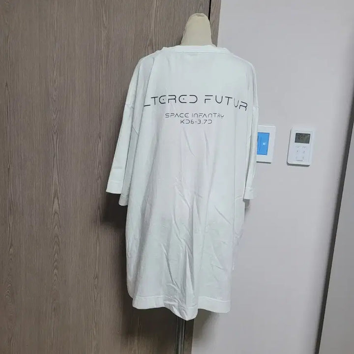 [BUNJANG] Altered Future White Oversized Short Sleeve T-Shirt / 얼터드퓨처 흰색 반팔 티셔츠 오버핏