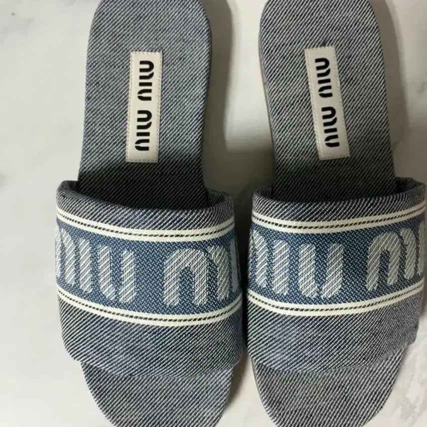 [BUNJANG] Miu Miu Mule Shoes Size 37 / 미우미우 뮬 37