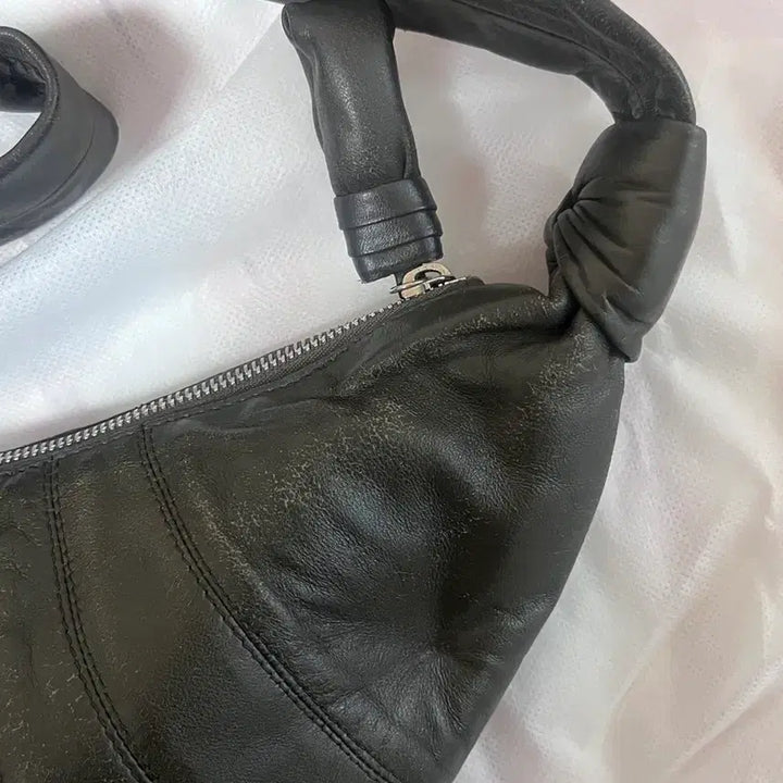 [BUNJANG] Lemaire Croissant Bum Bag Small Anthracite / (판매)르메르 크루아상 범백 스몰 앤트러사이트색상