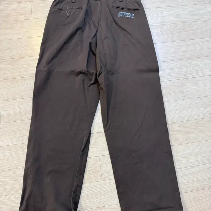 [BUNJANG] Supreme Arch Logo Cotton Pants Dark Brown / 슈프림 아치로고 코튼팬츠 다크브라운 색상