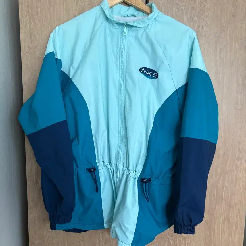 [BUNJANG] Nike Vintage Windbreaker Mint / 나이키 빈티지 바람막이 민트