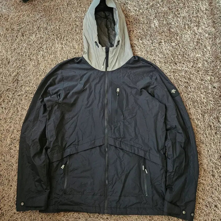 [BUNJANG] Descente Signature Logo Patch Windbreaker Jacket Size 105 / 데상트 시그니쳐 로고 패치 바람막이 105size