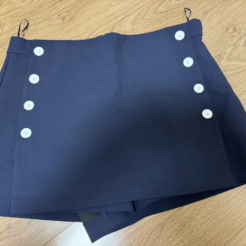 [SOLD OUT] 자라 반바지