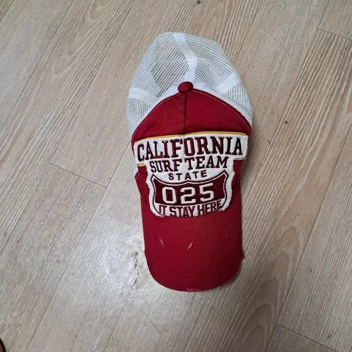 [BUNJANG] California Surf Team Cap Hat Red / 캘리포니아 서프팀 캡 모자 레드