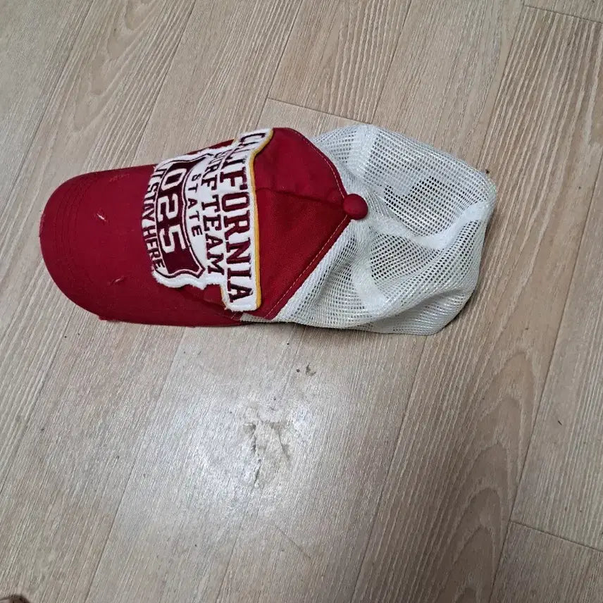 [BUNJANG] California Surf Team Cap Hat Red / 캘리포니아 서프팀 캡 모자 레드
