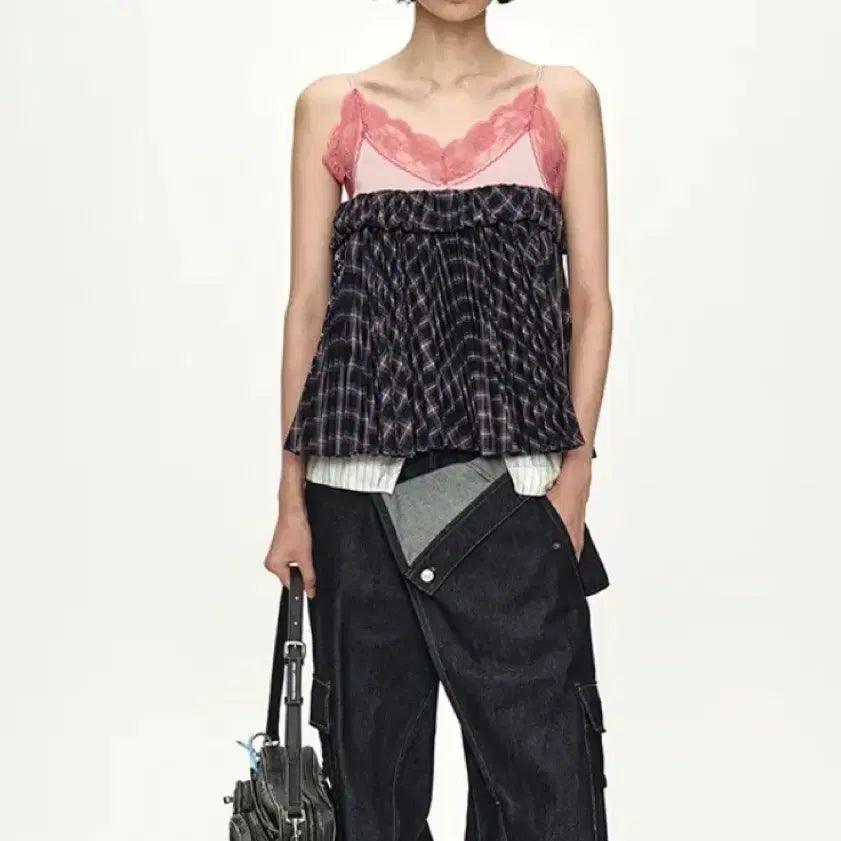 [BUNJANG] Andersson Bell Pleats Combo Lace-Trim Cami Top / 전체품절)앤더슨벨 Pleats combo lace-trim cami to