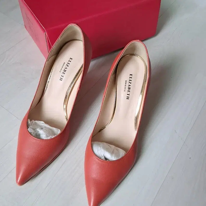 [SOLD OUT] 엘리자베스 펌프스 힐 오렌지 새상품