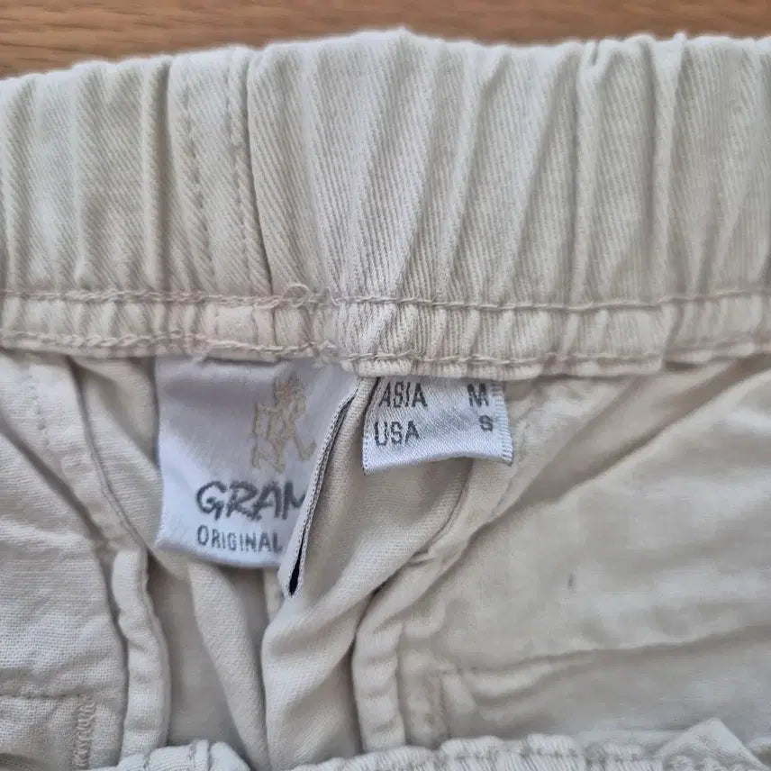 [BUNJANG] Gramicci Cream Shorts M / 그라미치 반바지 크림 m
