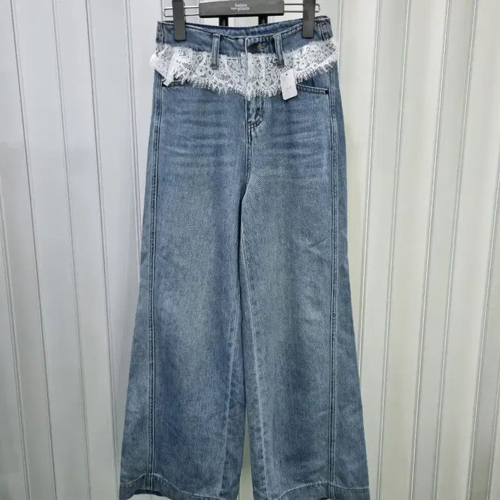 [BUNJANG] Lace Trim Wide Denim Pants / 레이스 장식 와이드 데님 팬츠