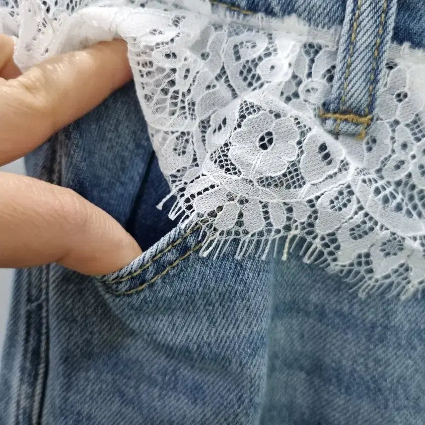[BUNJANG] Lace Trim Wide Denim Pants / 레이스 장식 와이드 데님 팬츠