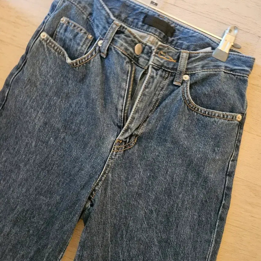 [BUNJANG] ORR Straight Fit Denim Pants / 오르 데님 스트레이트 팬츠