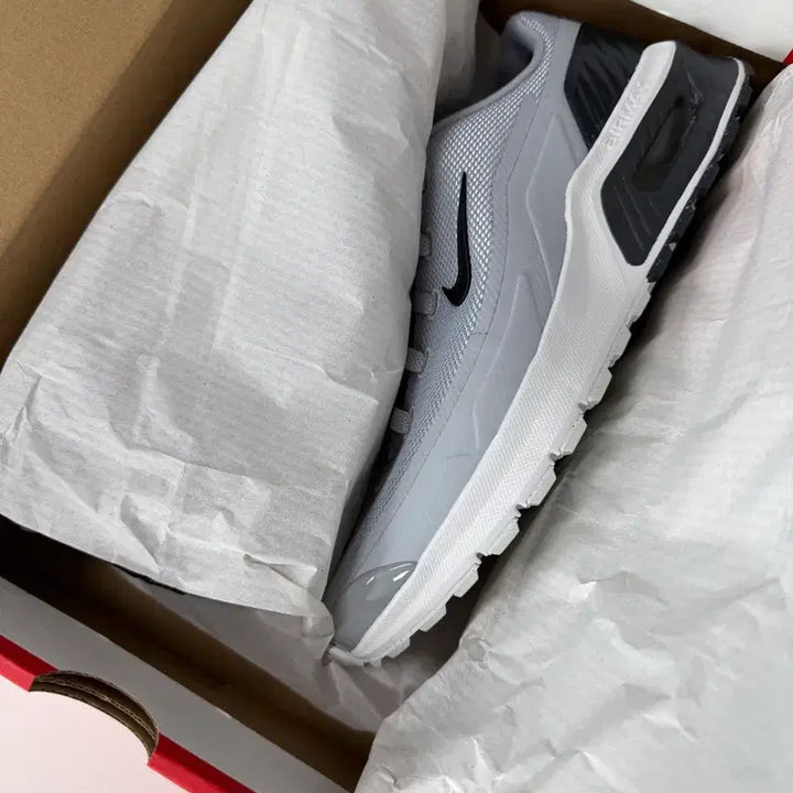 [BUNJANG] Nike Air Max Via 260mm / 나이키 새상품 에어맥스 비아 260mm