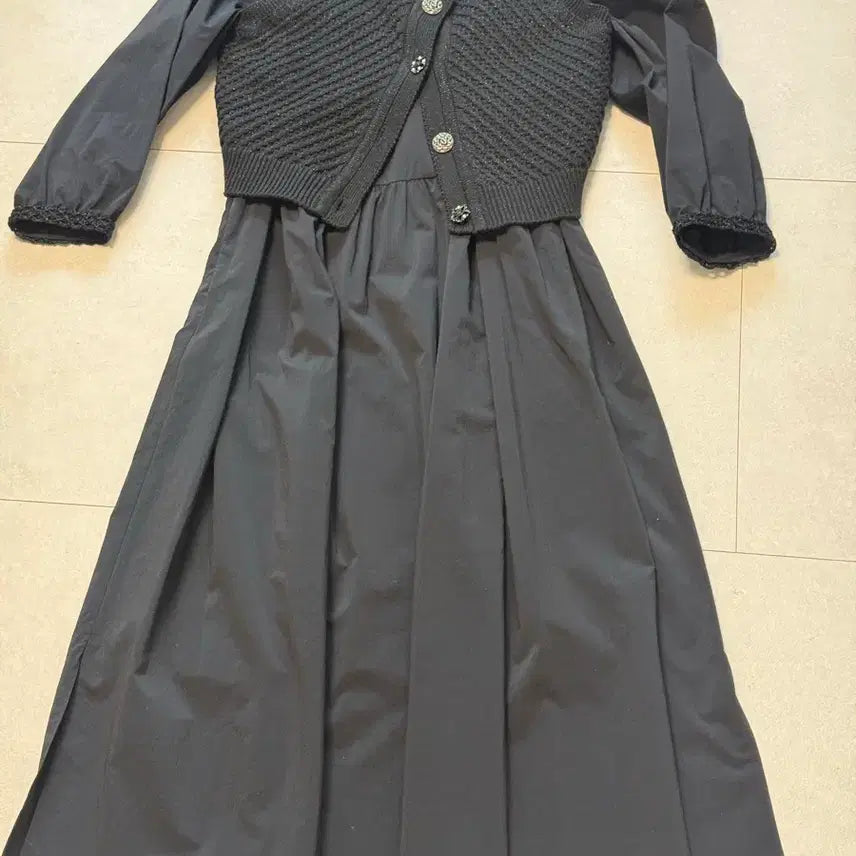 [BUNJANG] Mine Black Knit Vest &amp; Dress Set / 한섬 MINE 마인 블랙 니트 베스트 원피스