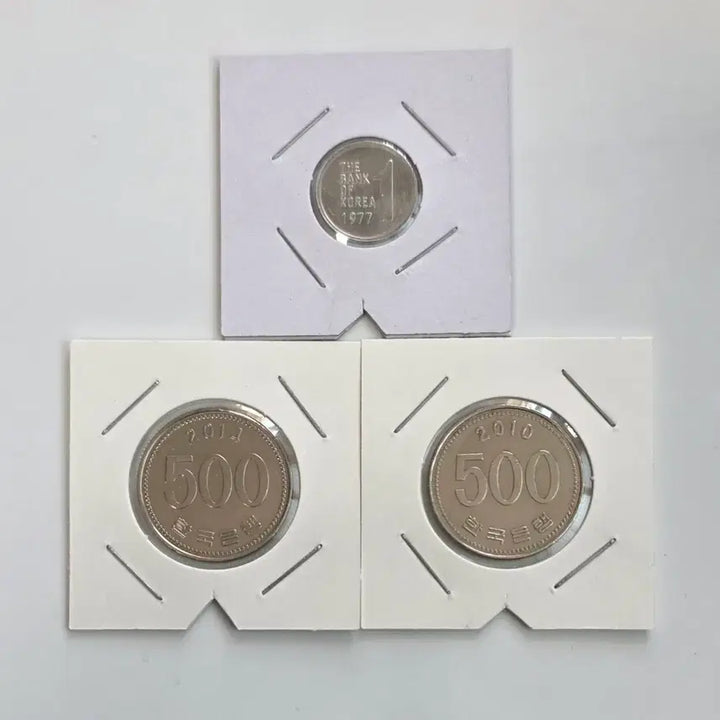 [BUNJANG] 1977, 2010, 2014 Korean 500 Won Coins (3-Piece Bundle) / (예약)2010년 180도 회전에러 500원 주화 외 1원 500원