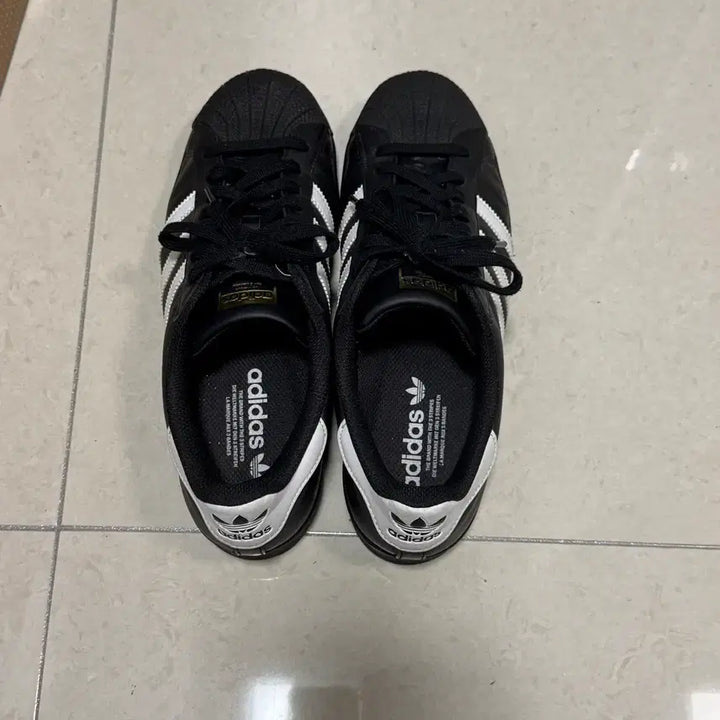 [BUNJANG] Adidas Superstar Core Black White Shoes / 아디다스 슈퍼스타 코어 블랙 화이트 275