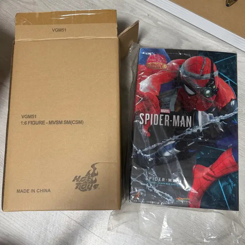 [BUNJANG] Hot Toys Cyborg Spider-Man / 핫토이 사이보그 스파이더맨