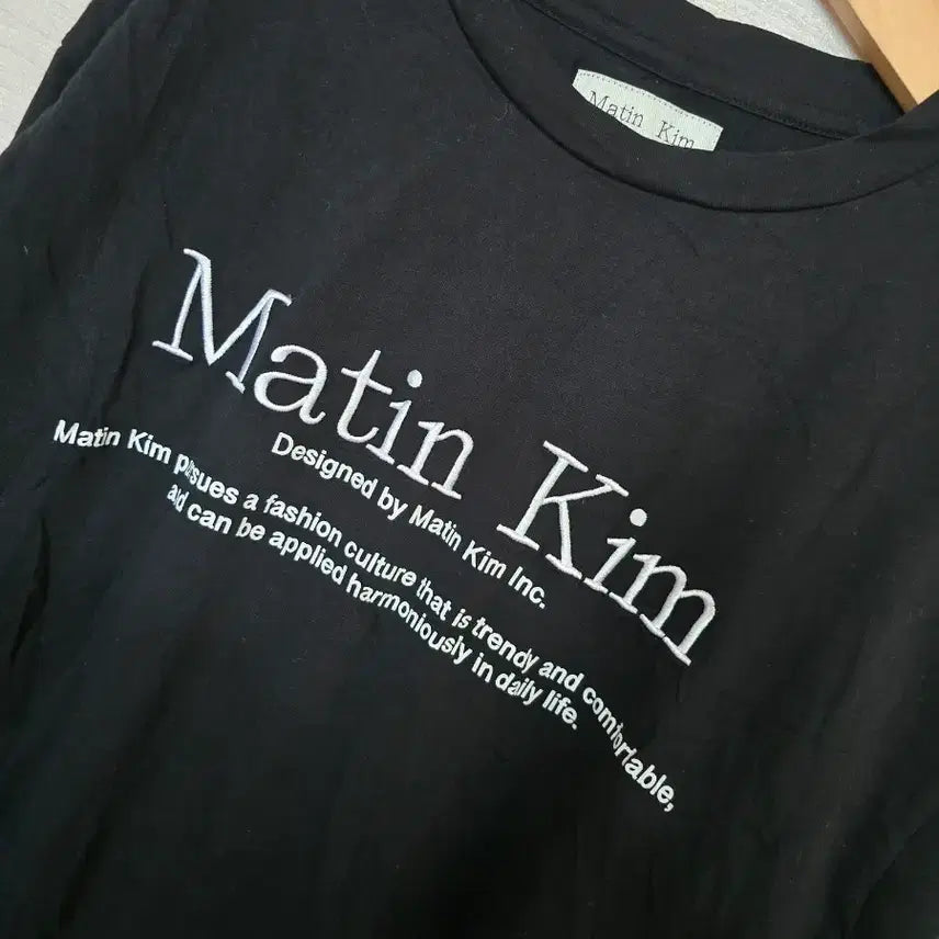[BUNJANG] Matinkim Short Sleeve T-Shirt / 마땡킴 반팔티