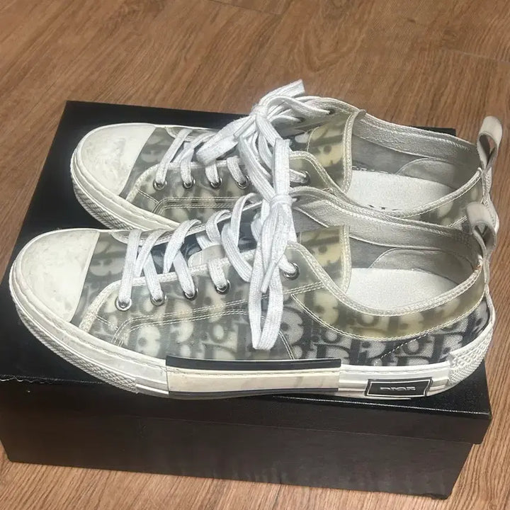 [BUNJANG] Dior B23 Oblique Sneakers Size 41 / 정품 최저가 디올 오블리크 B23 스니커즈 41사이즈 판매합니다.