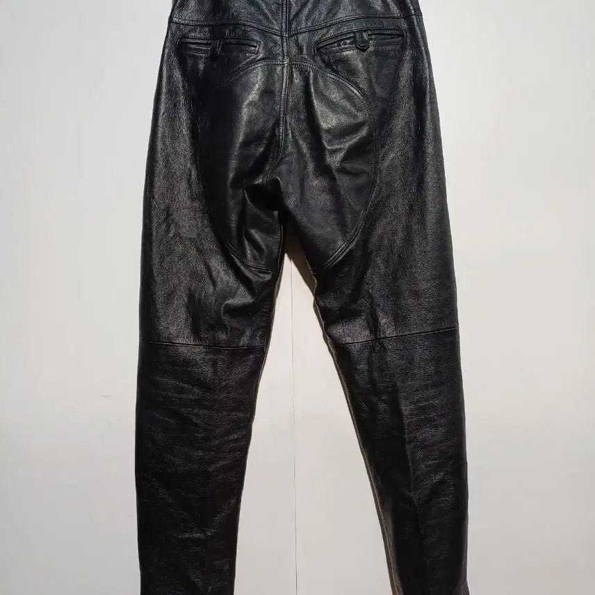 [BUNJANG] Black Leather Pants with Zipper Detail / 가죽바지