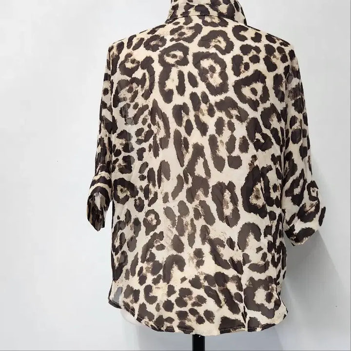 [BUNJANG] Valleygirl Leopard Pattern Short Sleeve Blouse / 25년 Valleygirl 레오파드 패턴 반팔 셔츠 블라우스 Free