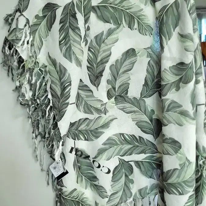 [BUNJANG] Coach Leaf Print Scarf / 코치 잎사귀 프린트 스카프 새제품