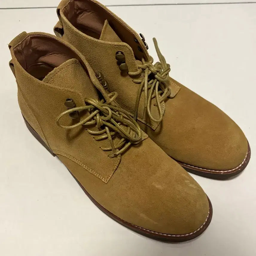 [BUNJANG] SIXFIT NOMAD Suede Desert Boots / 식스핏 NOMAD 스웨이드 데저트 부츠