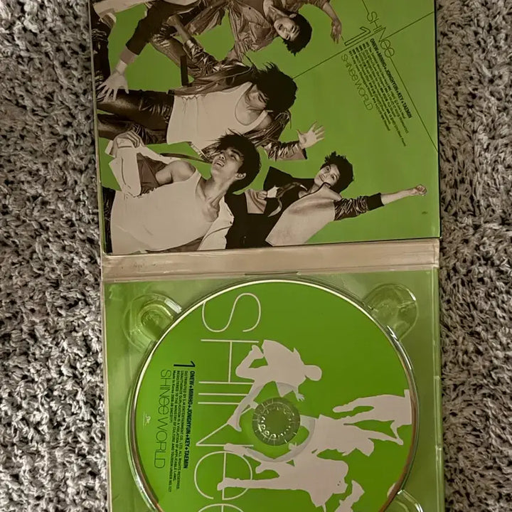 [SOLD OUT] 샤이니 SHINee World 산소같은너 네온버전 1집 앨범