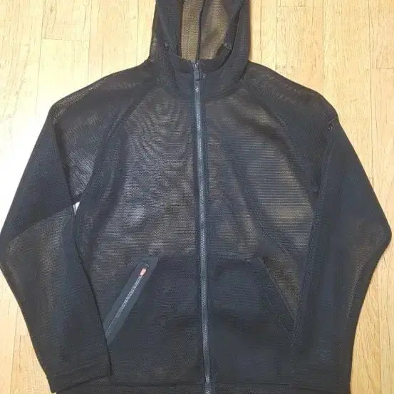 [BUNJANG] Descente Cooling Mesh Hooded Zip-Up Jacket Black 105 / 정품새옷수준)데상트 냉감 쿨링 후드 집업 전체 메쉬 블랙 자켓105