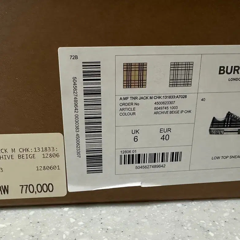 [BUNJANG] Burberry Low-Top Sneakers Size 40 / 버버리 로우탑 스니커즈 40사이즈