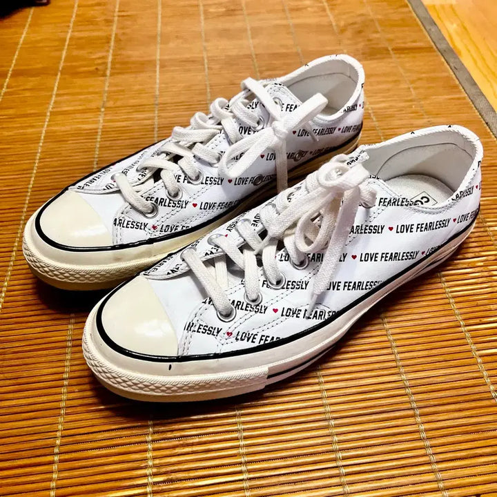 [BUNJANG] Converse Chuck 70 Love Fearlessly Low (White) - Size 270 / [270] 컨버스 척70 러브 피어리슬리 로우 (화이트)