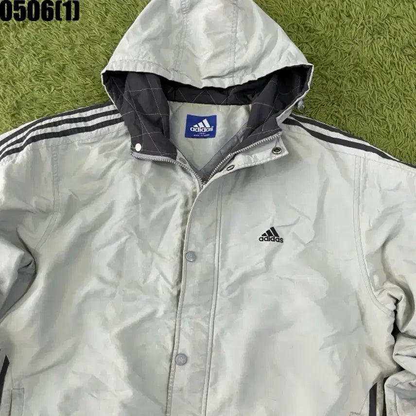 [BUNJANG] Adidas Windbreaker / 아디다스 바람막이