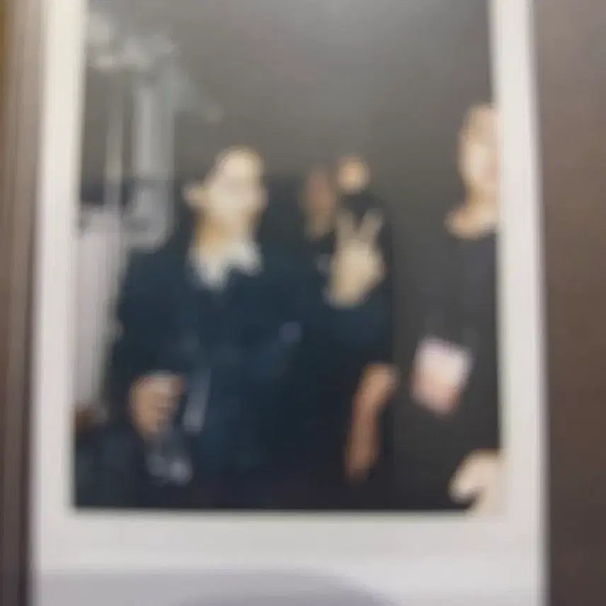[BUNJANG] Touched Yoonmin Polaroid / 터치드 윤민 폴라 260502