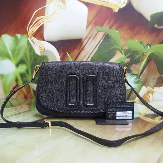 [BUNJANG] Daks Leather Small Crossbody Bag Black / 구제토토 닥스 가죽 스몰 크로스백 정품 중고가방 60605