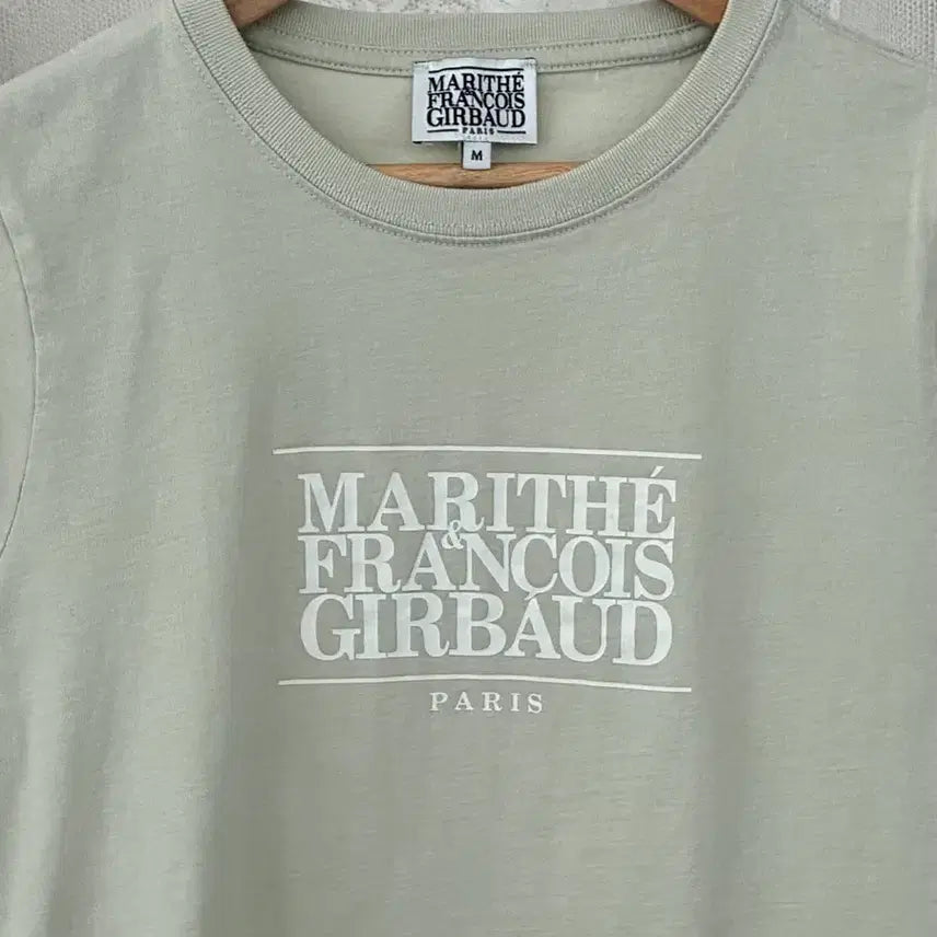 [SOLD OUT] M) 마리떼 프랑소와저버 반팔 티셔츠 라이트그린