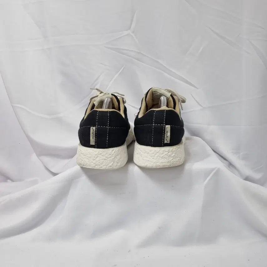[SOLD OUT] 빈티지하서 240 르무통 메이트 메리노울 블랙 스니커즈 운동화